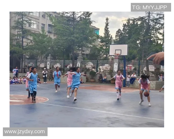 五年级篮球日记：记录我与队友们的成长与挑战之路